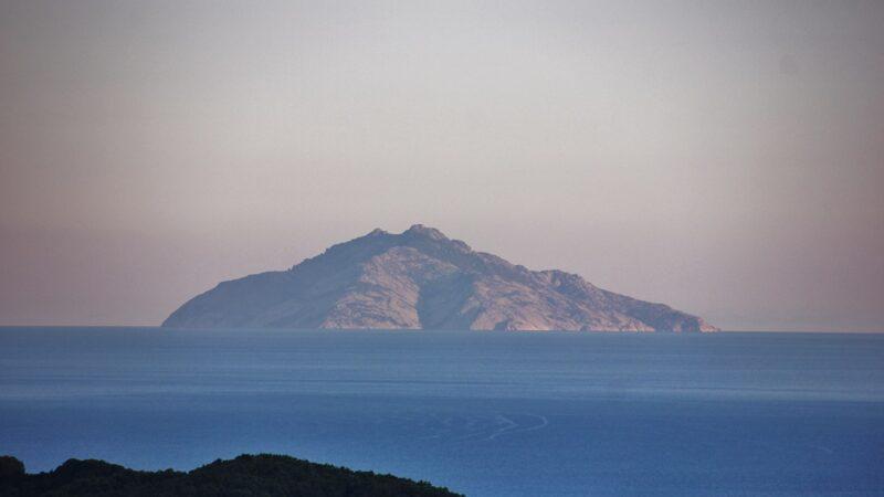 Montecristo, l’isola che (non) c’è